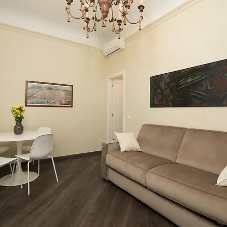 Apartment Ponte Vecchio Modern Retreat