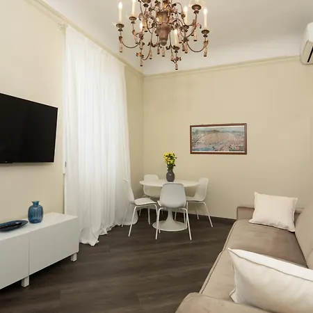 Ponte Vecchio Modern Retreat Apartment *